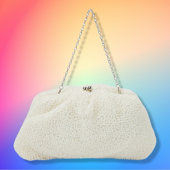 EUC - LULU'S Glowing Glamour White Pearl Oversized Clutch - Picture 1 of 14
